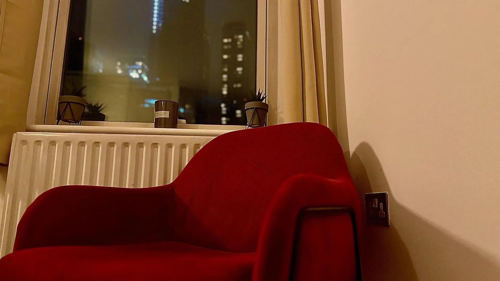 Captivating 2-Bed Apartment In Canary Wharf London United Kingdom